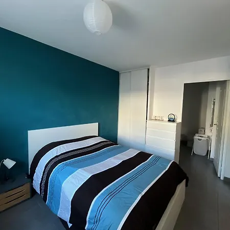 Grand Studio, Coin Nuit, Piscine, Parking Gratuit La Ciotat
